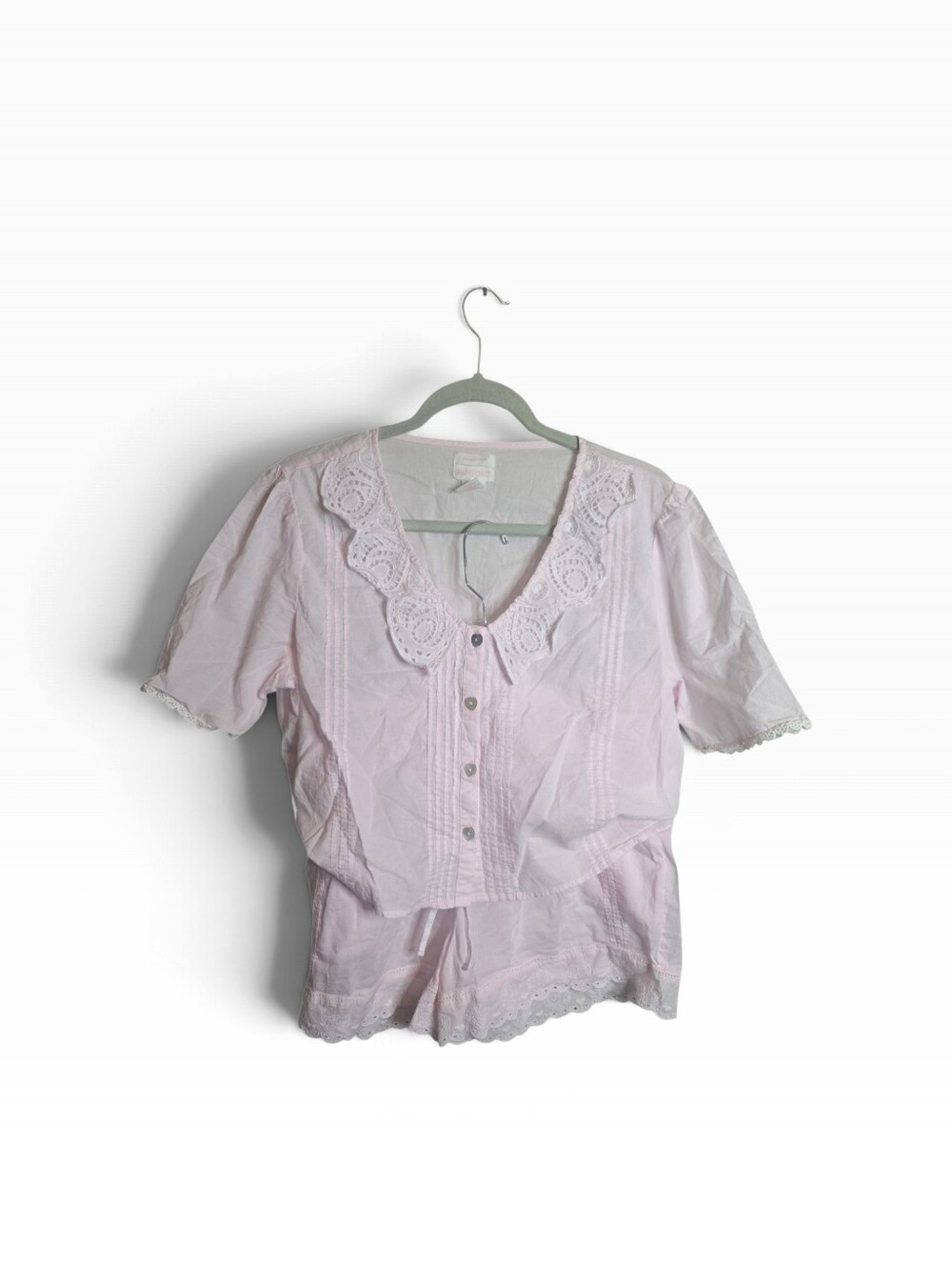 Women's Shabby Chic dainty, feminine cotton pajama set, size large